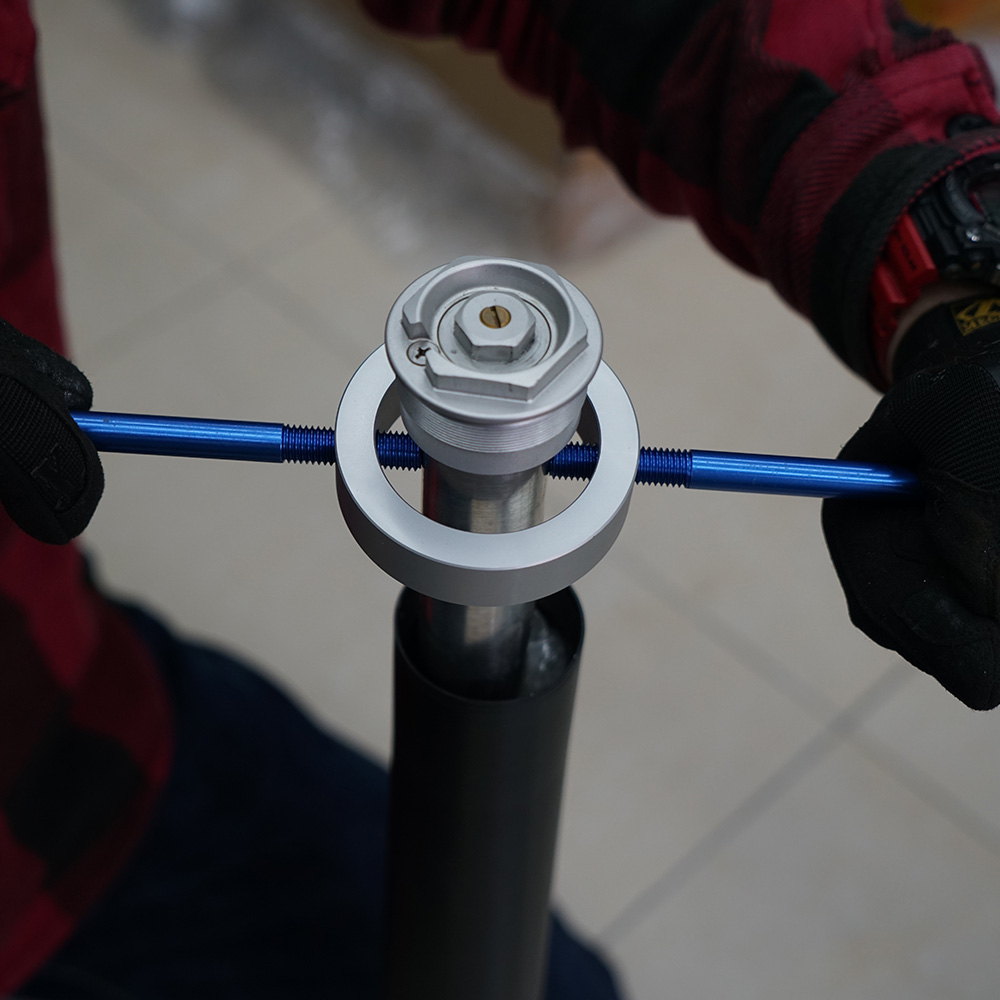 NiceCNC Universal Motorcycle Motorbike Cartridge Fork Spring Compressor