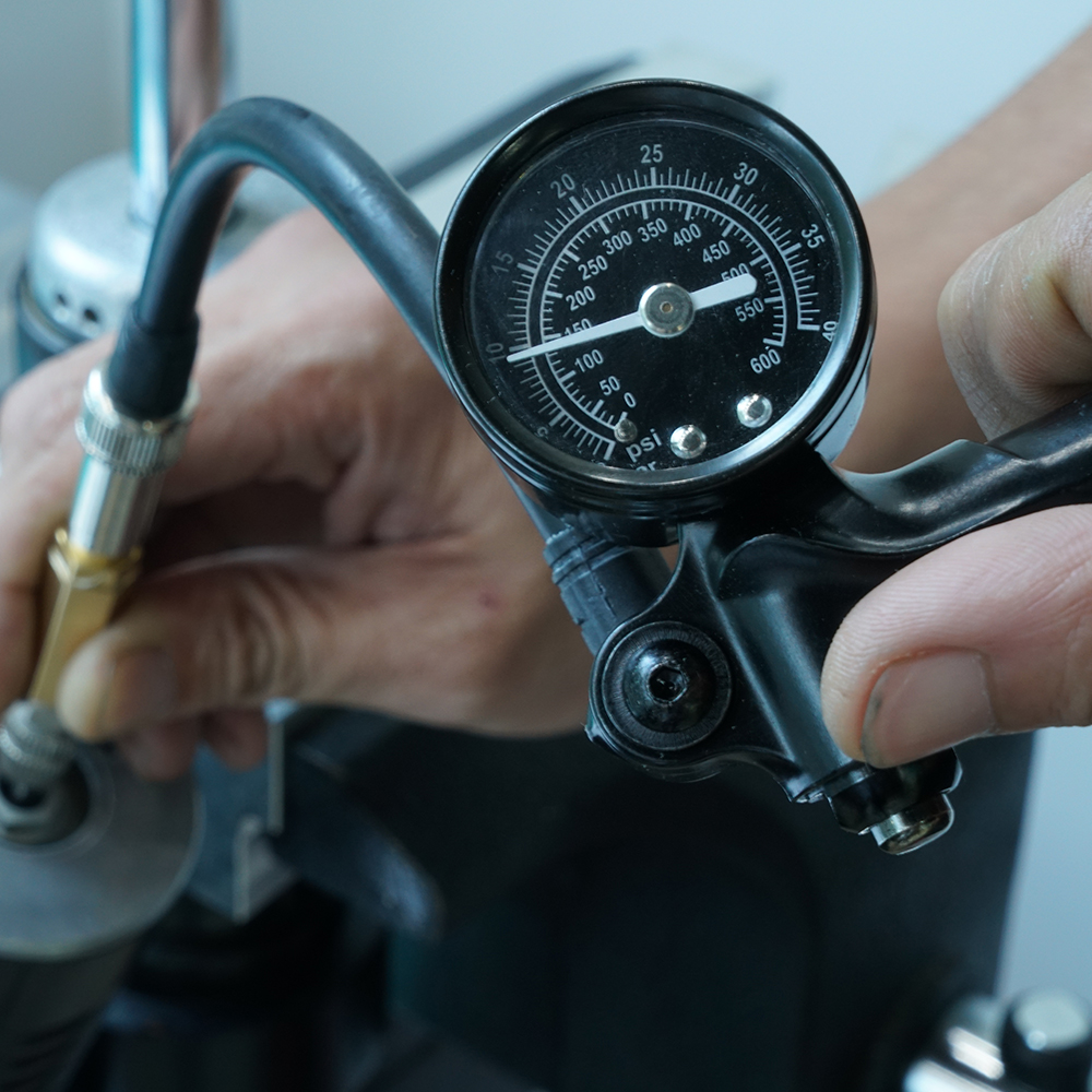 Universial Motorcycle Rear Shock Fill Tools Nitrogen Needle Kit eBay